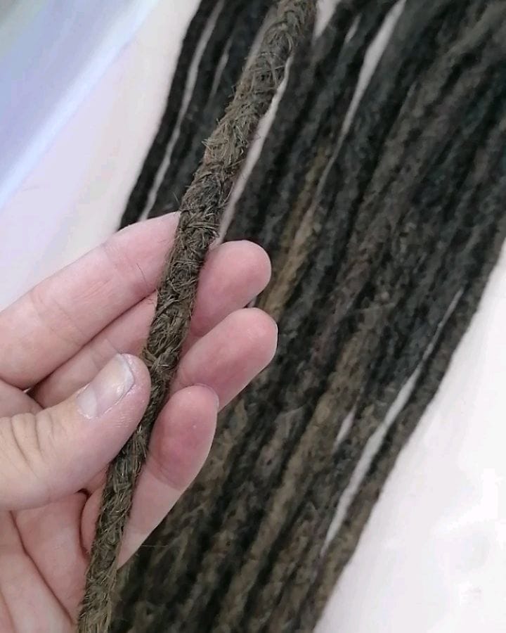Post 5 by Ibiza Dreads™ on Instagram (carousel)