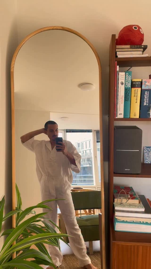 Post 8 by Rodrigo Campos on Instagram (video)