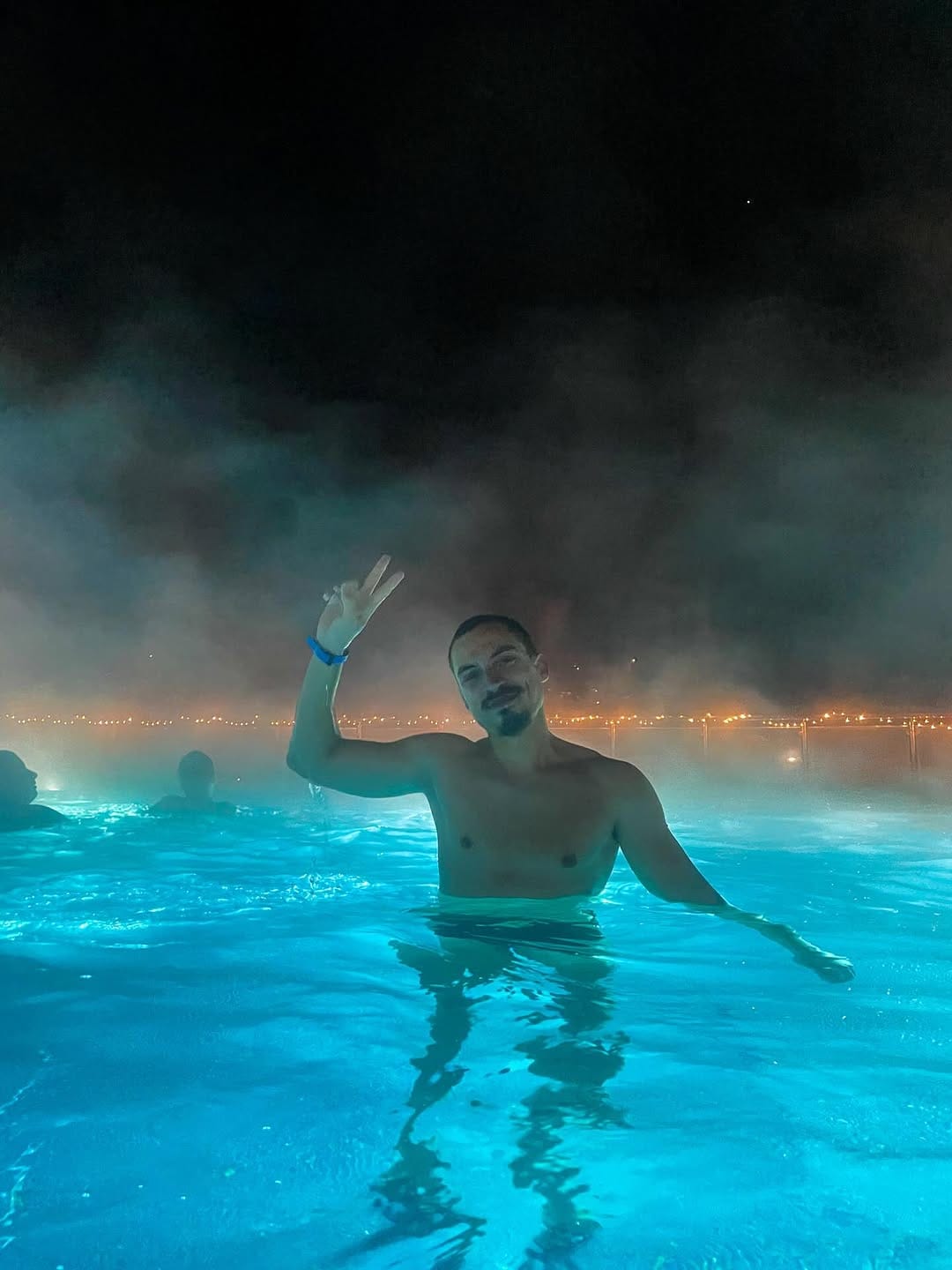 Post 5 by Rodrigo Campos on Instagram (carousel)