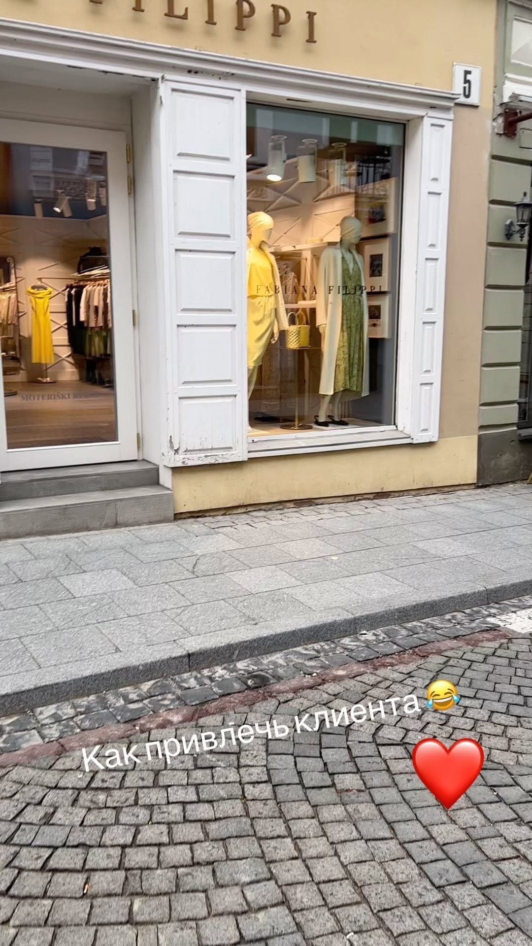 Post 4 by Permanent Make Up on Instagram (video)