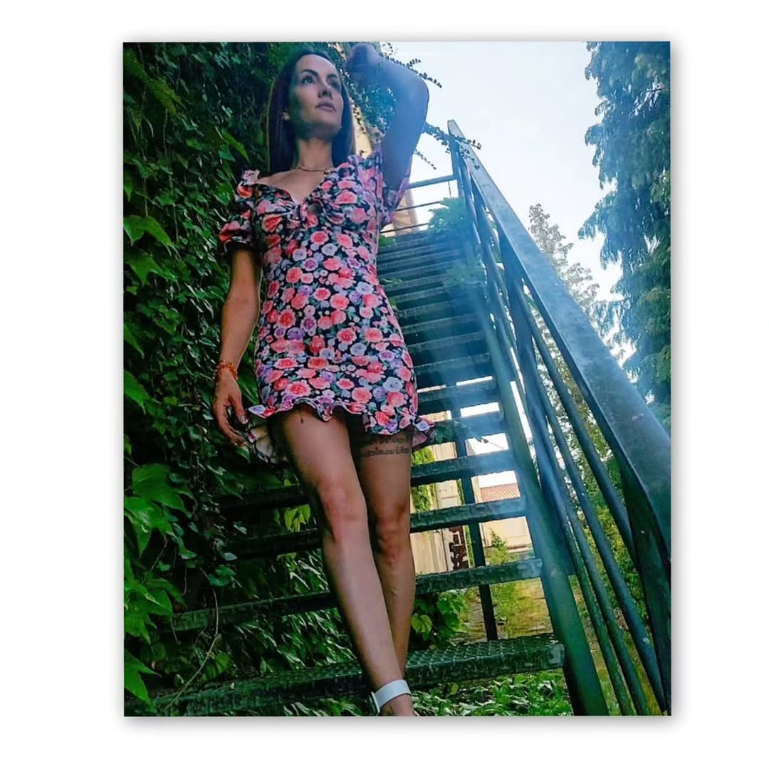 Post 4 by 𝐂𝐚𝐫𝐨𝐥𝐞-𝐀𝐧𝐧𝐞 on Instagram (image)