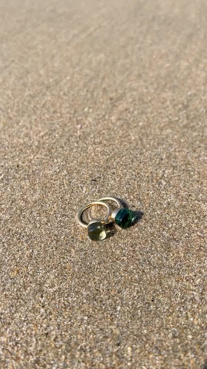 Post 7 by C A R L O T A on Instagram (video)