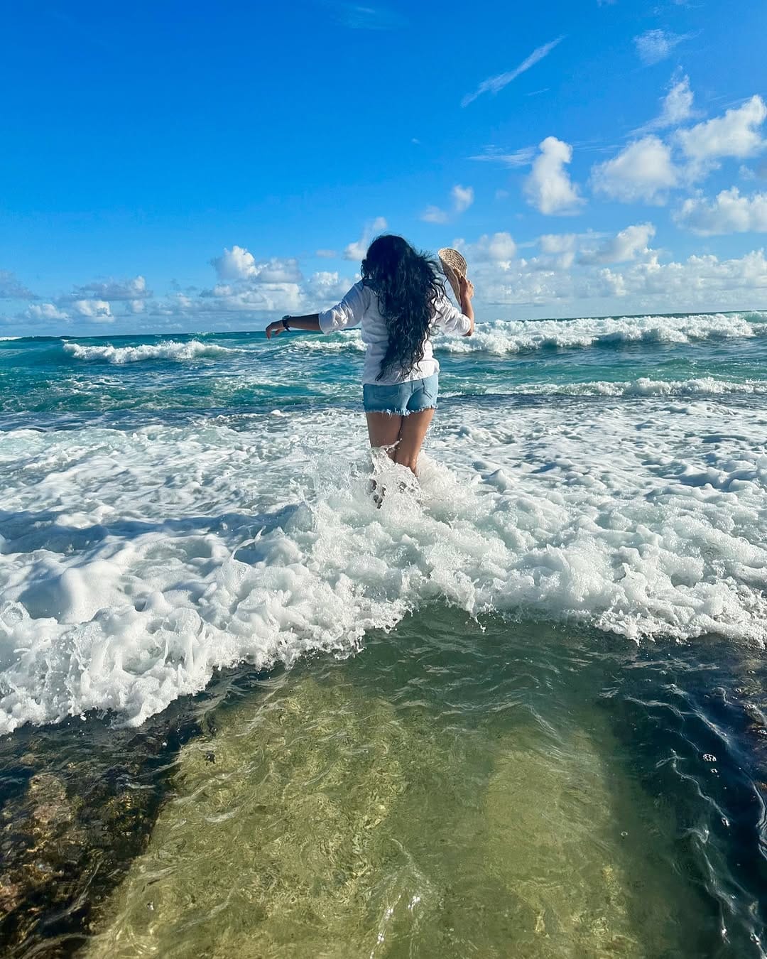 Post 3 by Charmalee Ranathunga on Instagram (image)