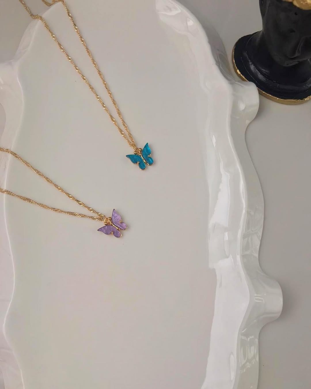 Post 10 by Elegant Accessories on Instagram (image)