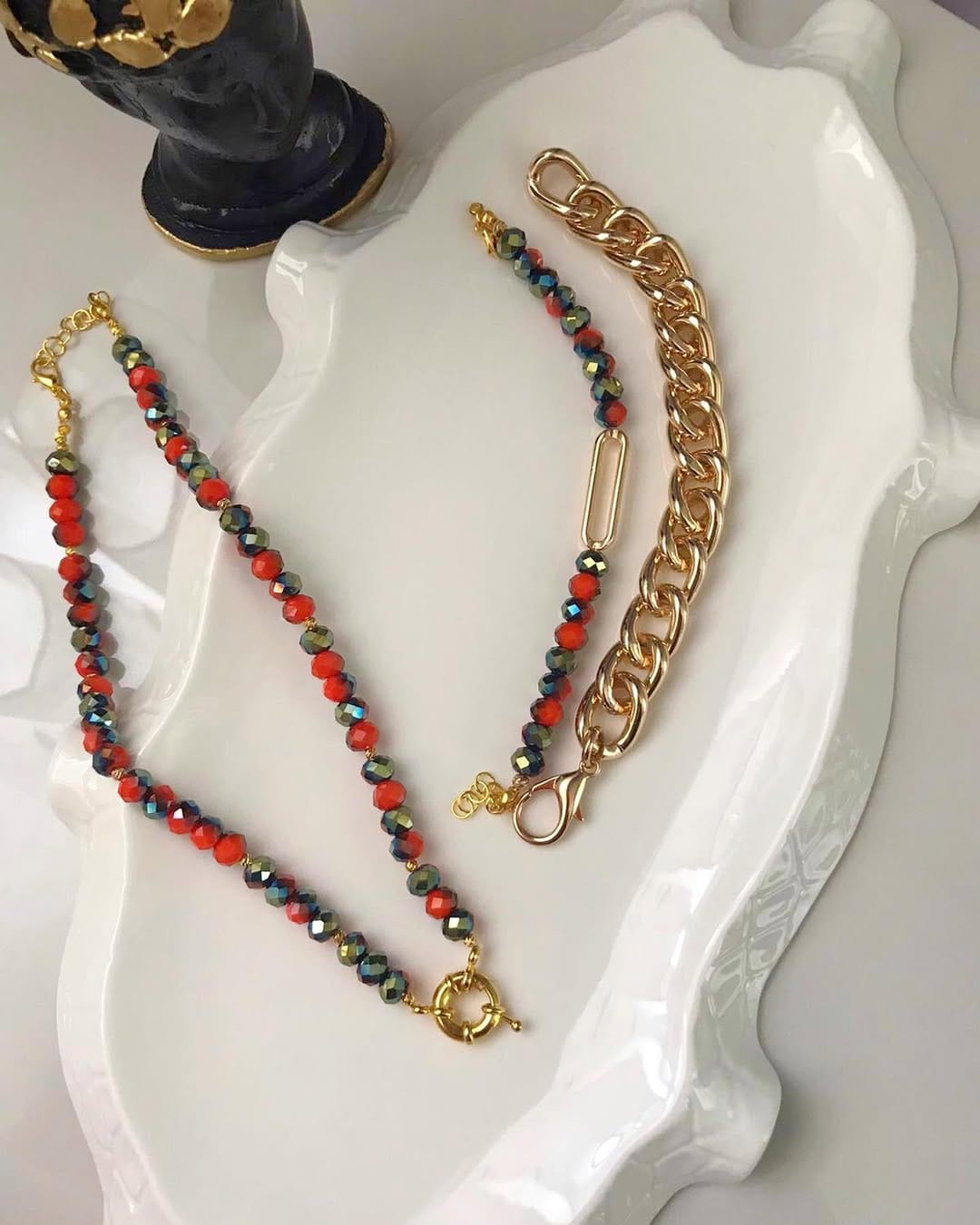 Post 8 by Elegant Accessories on Instagram (image)