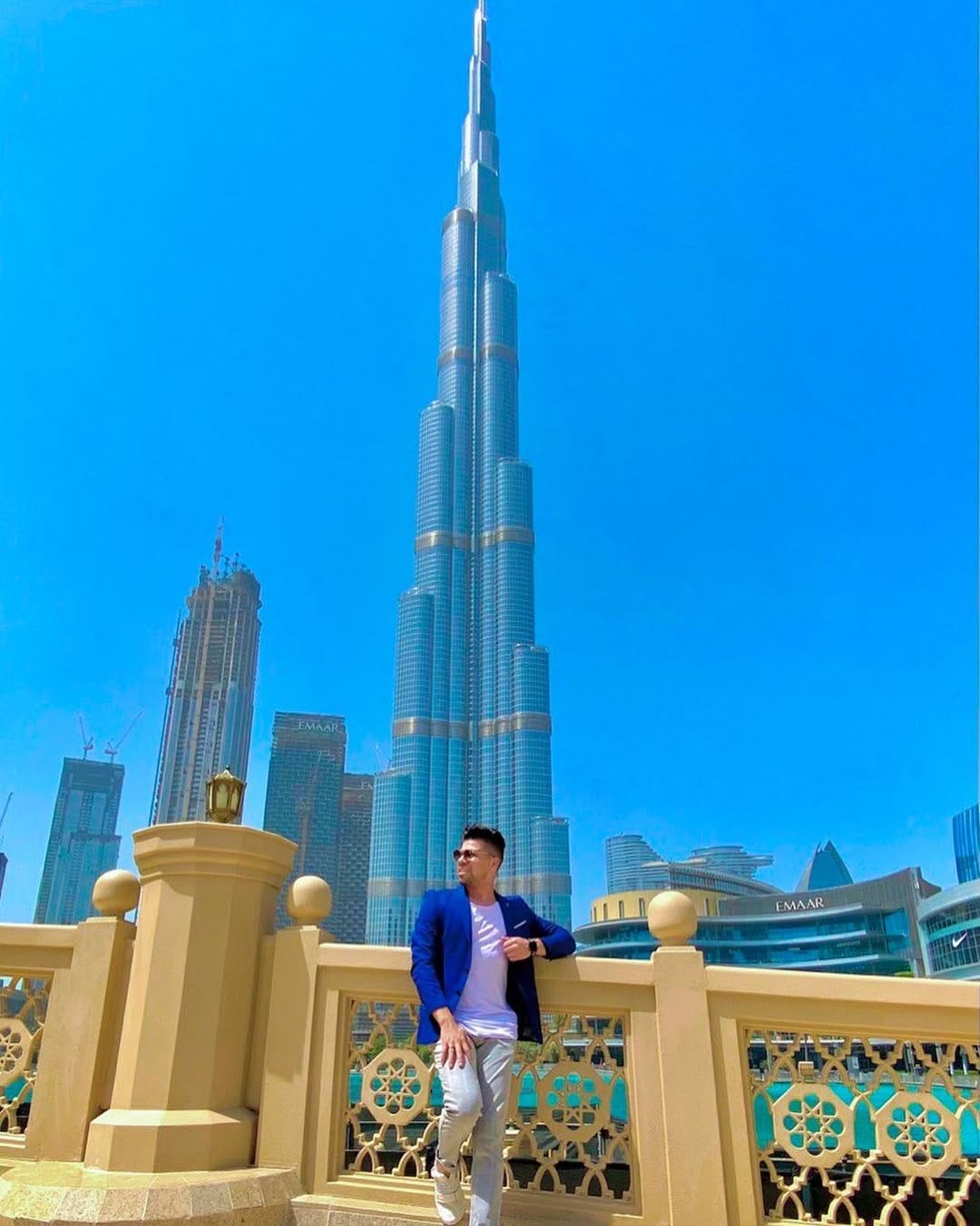 Post 10 by Allan Barros on Instagram (image)