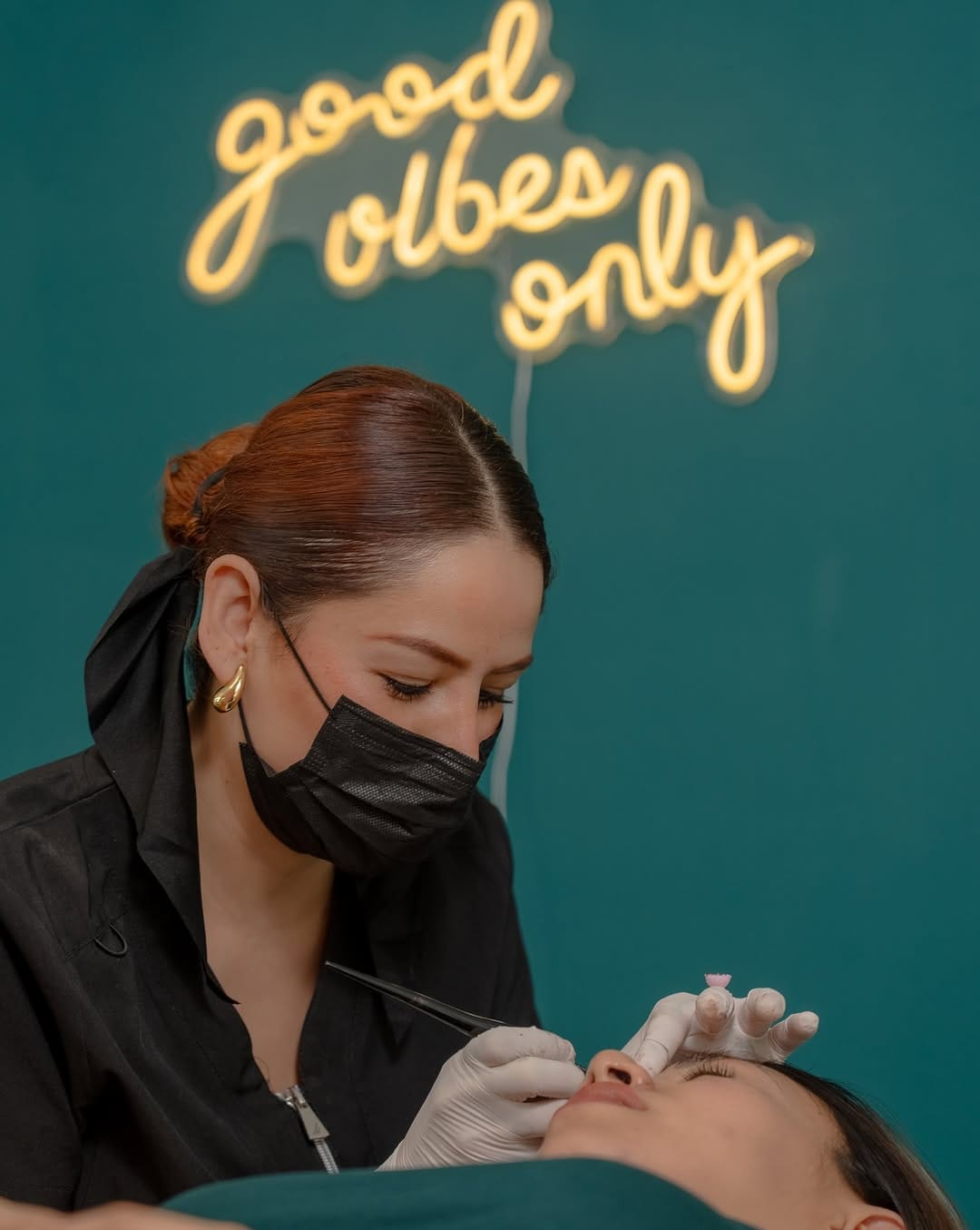 Post 6 by Criss ponce | Microblading and Makeup on Instagram (image)