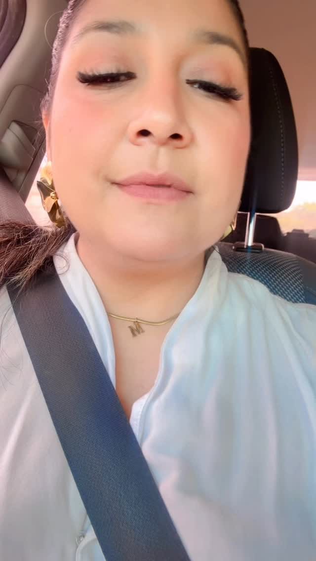 Post 9 by Marcela Zaragoza on Instagram (video)