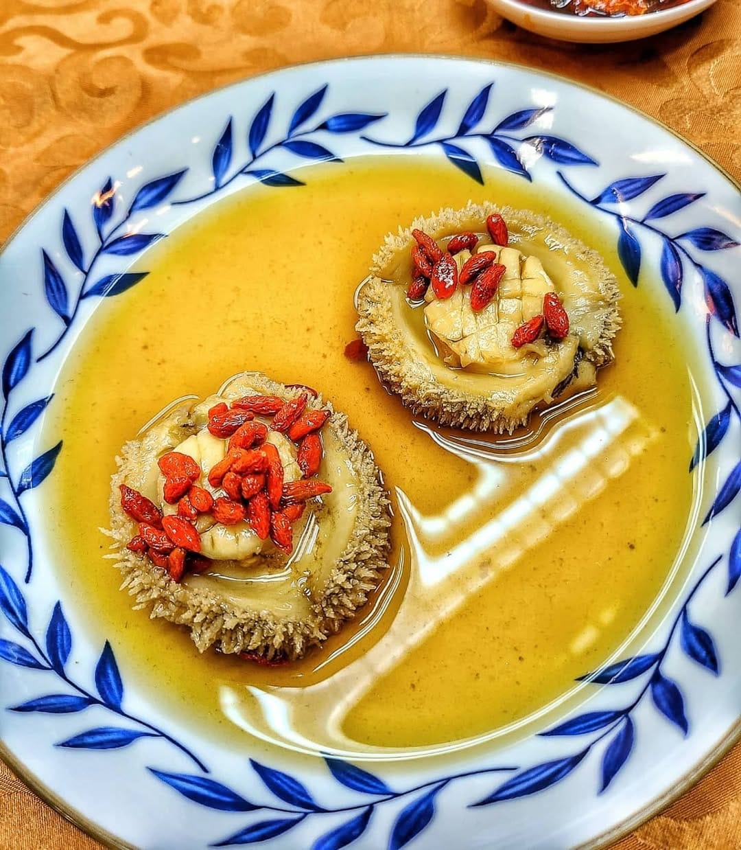 Post 2 by HK ’s Best food on Instagram (carousel)