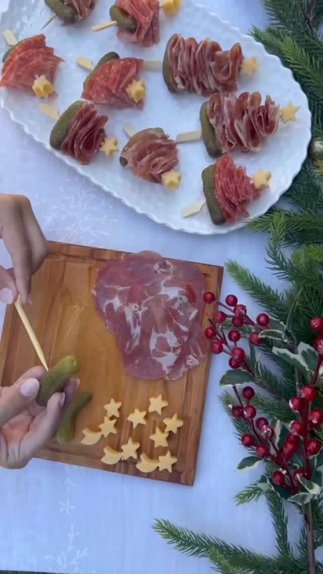 Post 9 by Almacén de quesos on Instagram (video)
