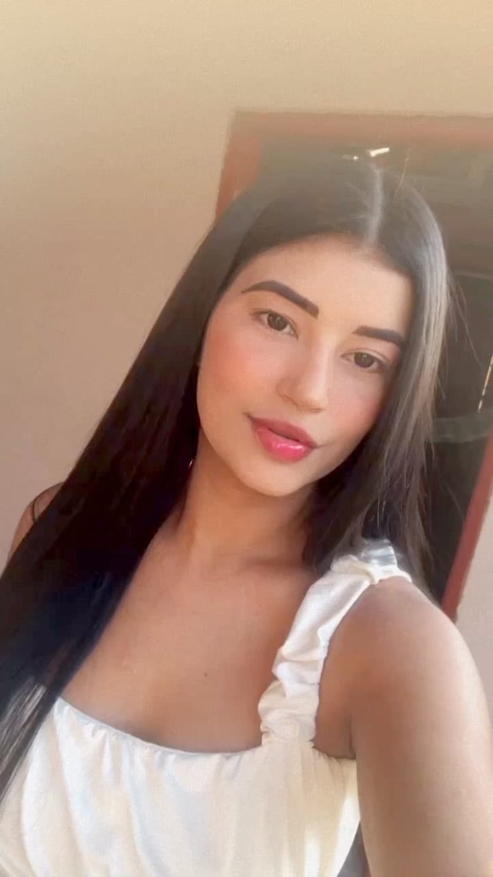 Post 7 by ꧁𝑇ℎ𝑎𝑖𝑠 𝑆𝑎𝑛𝑑𝑒𝑠꧂ on Instagram (video)