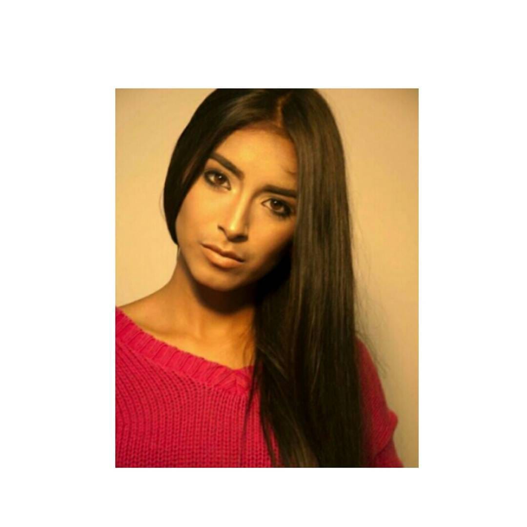 Post 6 by Lisset Toro Makeup Artist on Instagram (image)