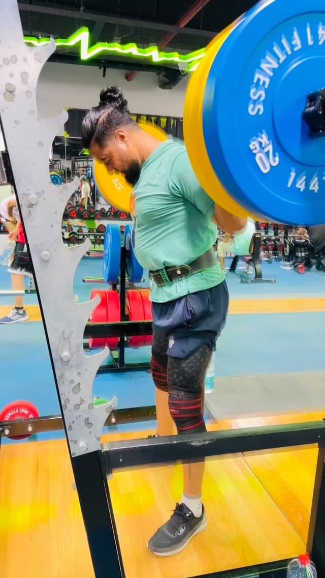 Post 5 by Shehzad khan (Shezy fitness) on Instagram (video)