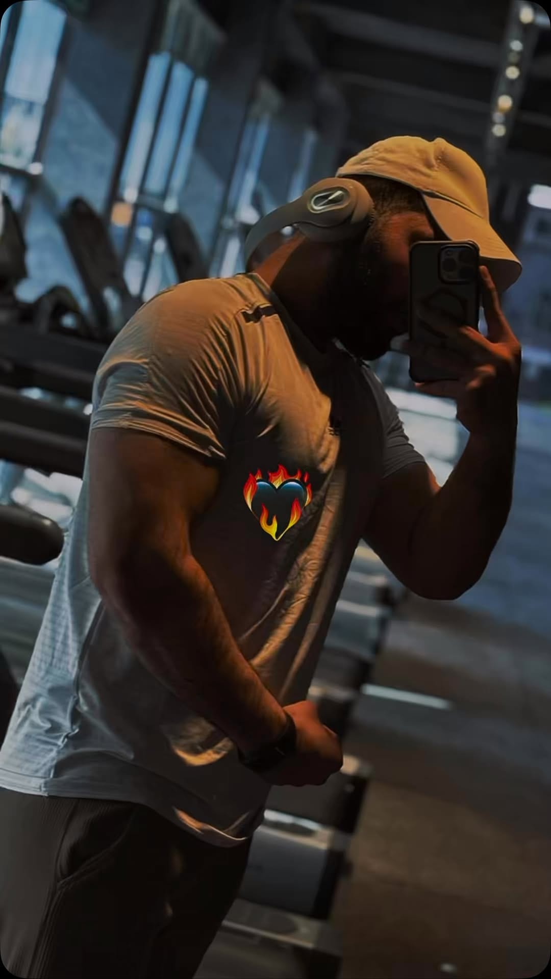 Post 3 by MOHAMED ALSAMURAI on Instagram (video)
