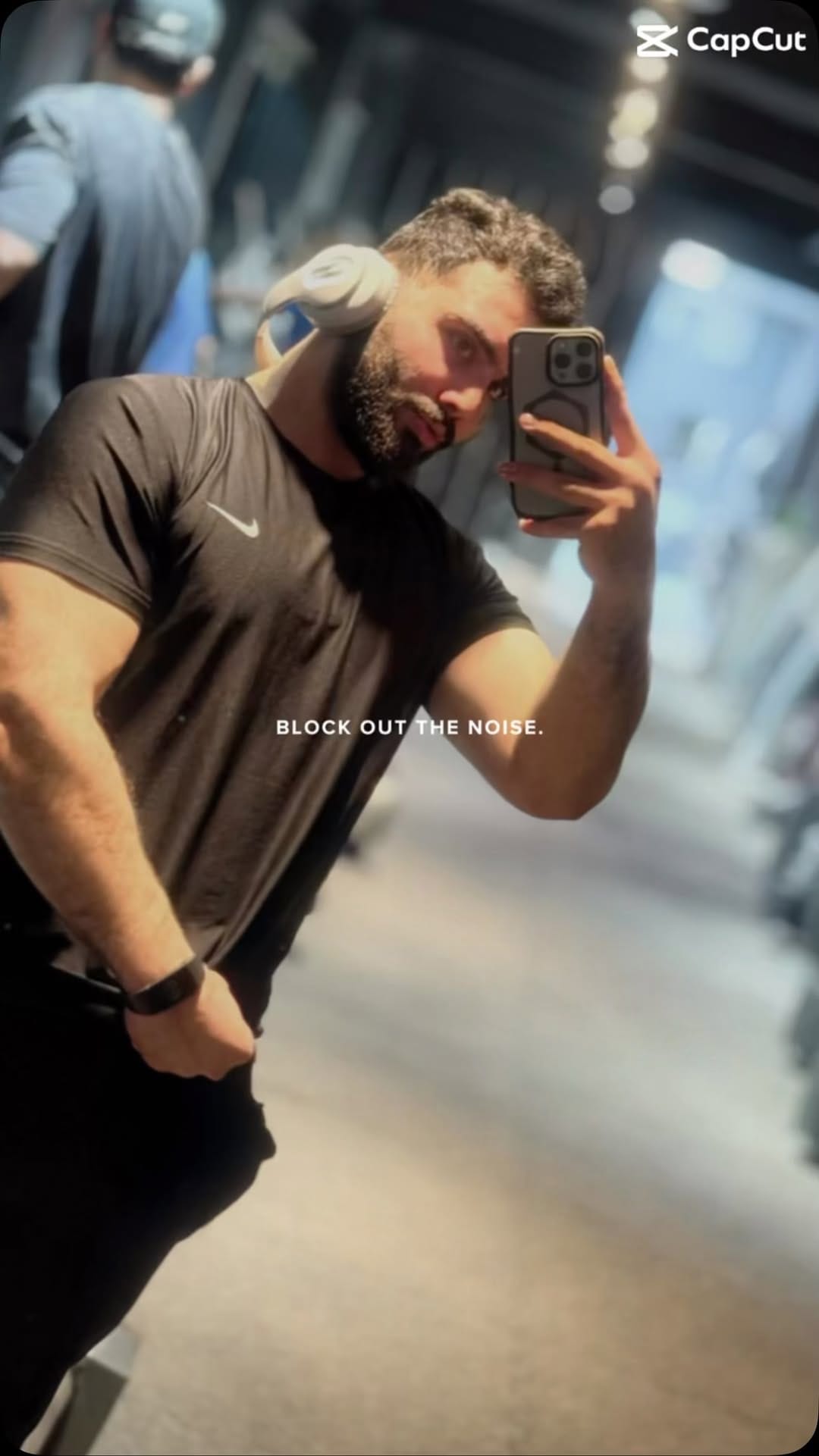 Post 4 by MOHAMED ALSAMURAI on Instagram (video)
