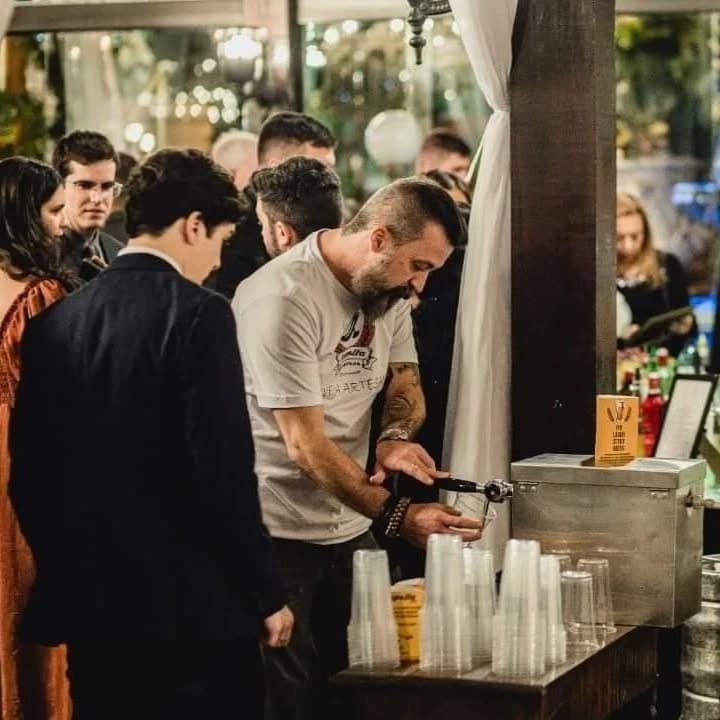 Post 2 by Cerveja Ampolla ∴ on Instagram (carousel)
