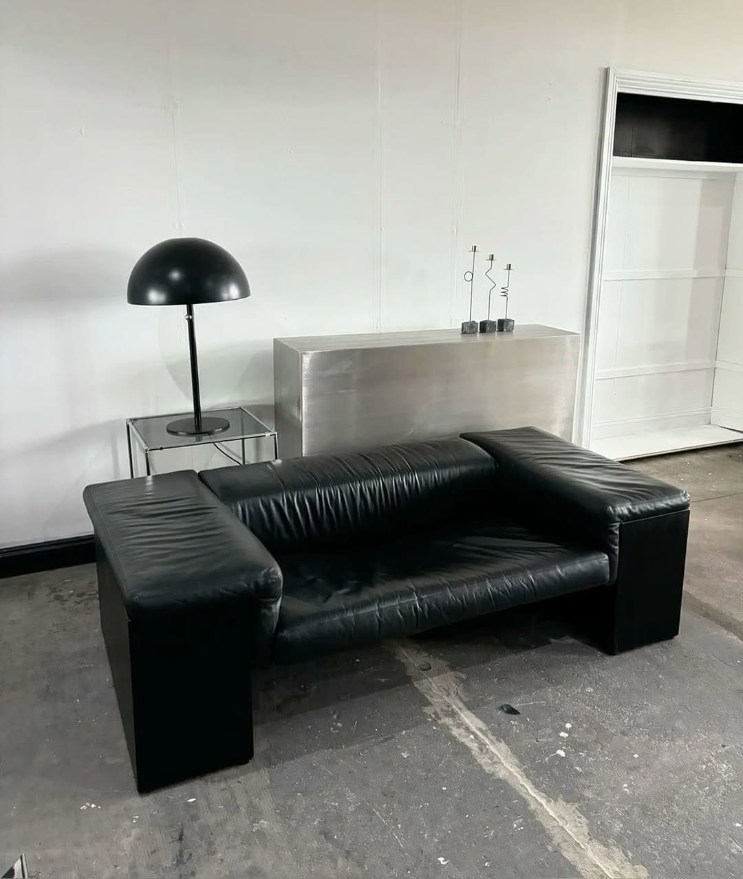 Post 10 by LINIA HOME & STUFF on Instagram (carousel)