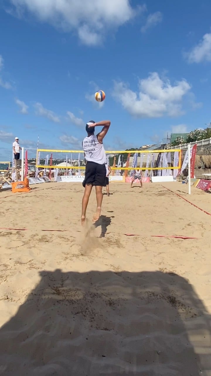 Post 8 by Burak Balıbey on Instagram (video)