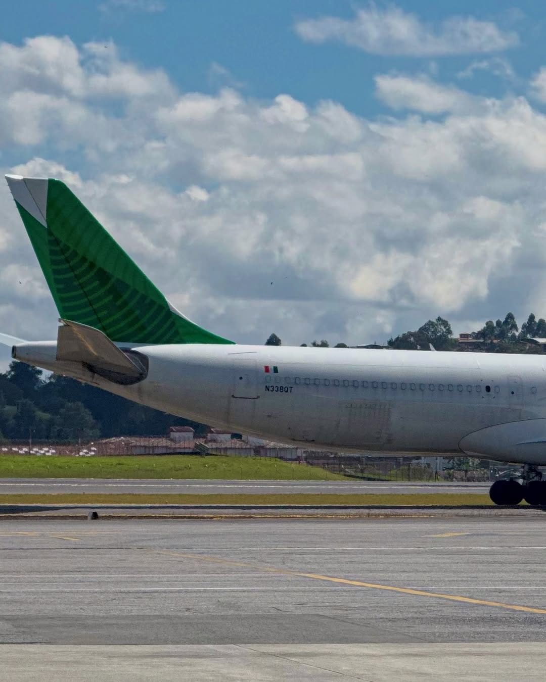 Post 4 by 📷✈flight_spotters✈📷 ✈️🇨🇴 on Instagram (carousel)
