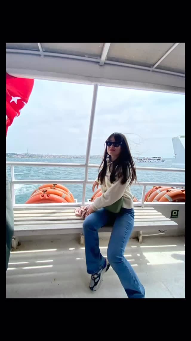 Post 1 by Pearl |진주 on Instagram (video)