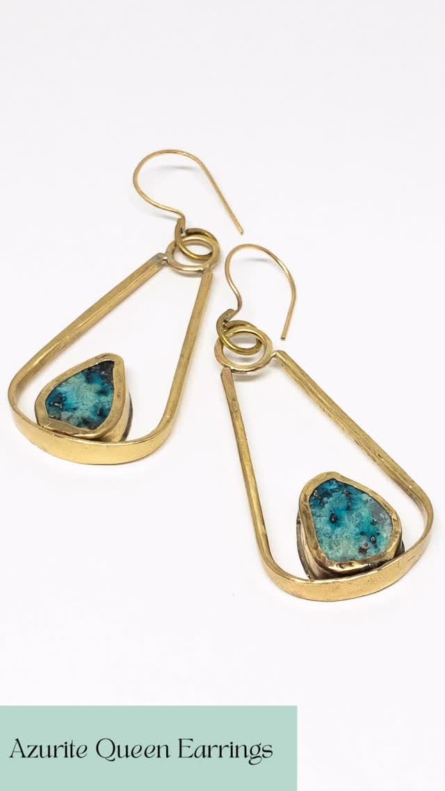 Post 6 by Urban Boho Chic Jewelry on Instagram (video)