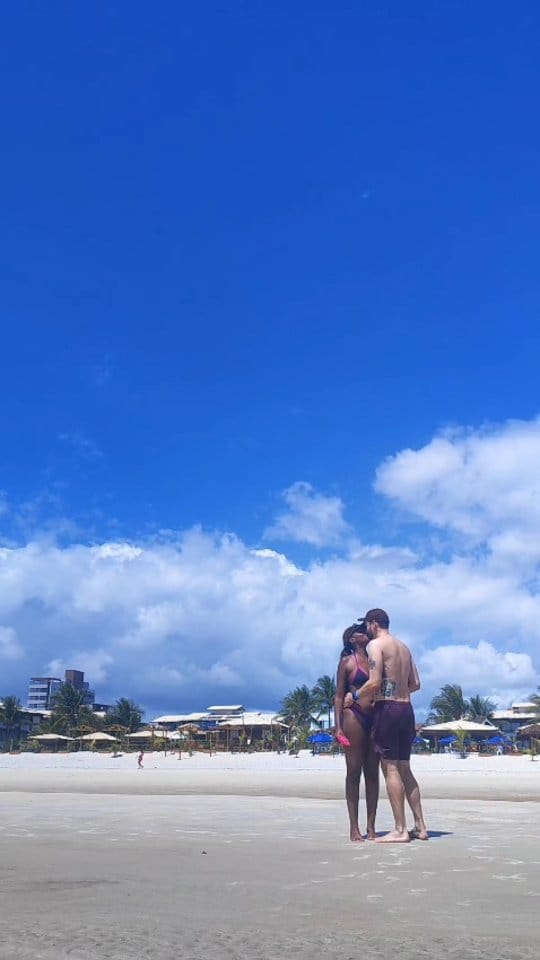 Post 3 by Naíme Rodrigues on Instagram (video)