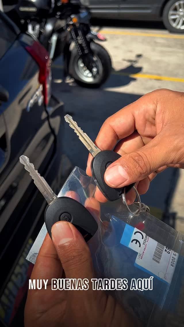 Post 6 by Doctor Llave | Cerrajería Automotriz on Instagram (video)
