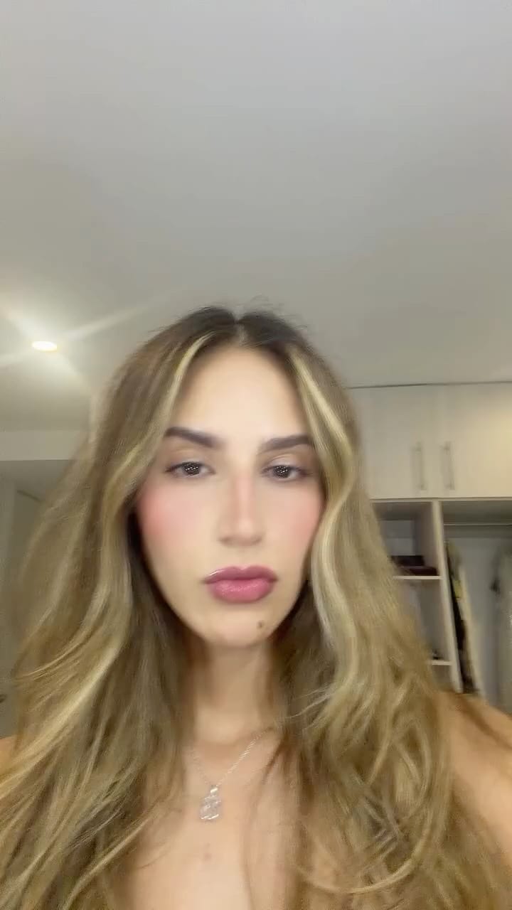 Post 1 by L U C E R O on Instagram (video)