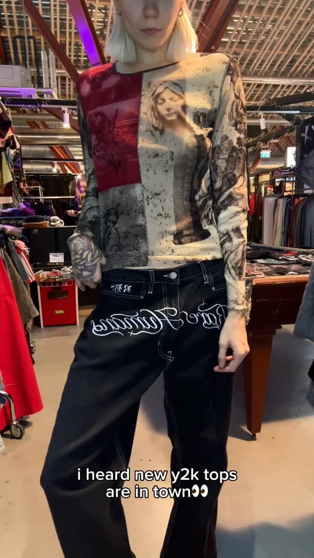 Post 2 by Khuul® y2k vintage clothing | Tallinn Estonia on Instagram (video)