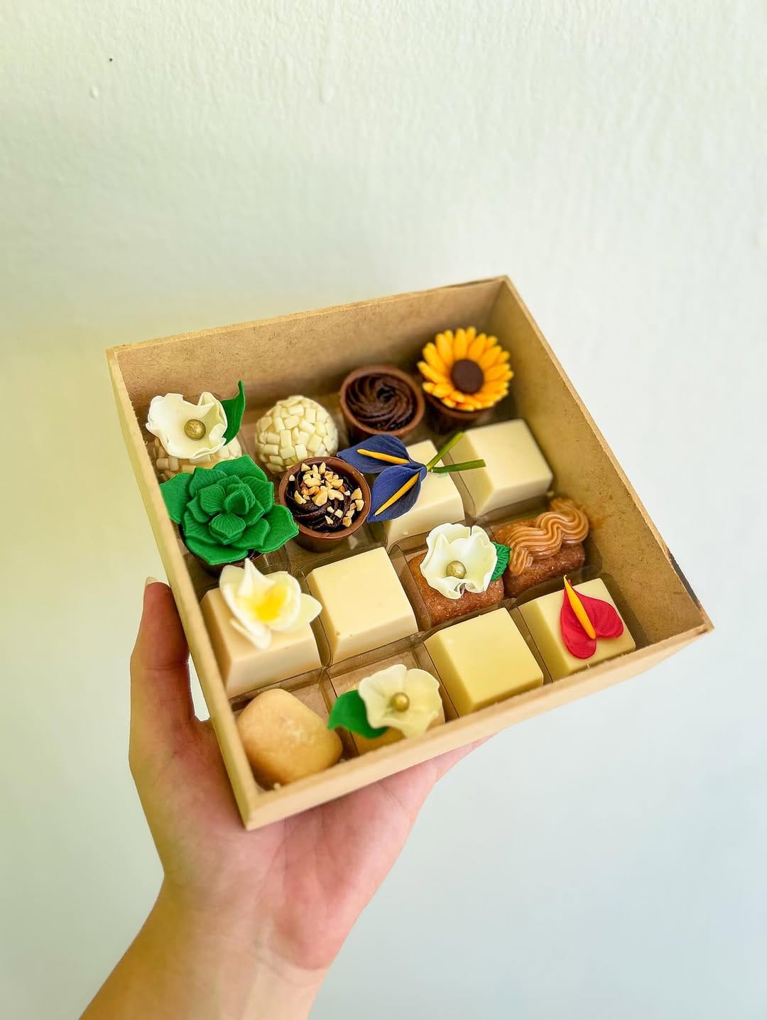 Post 3 by Bolos| Doces florais| Bem casados| Brownie| Maceió on Instagram (image)