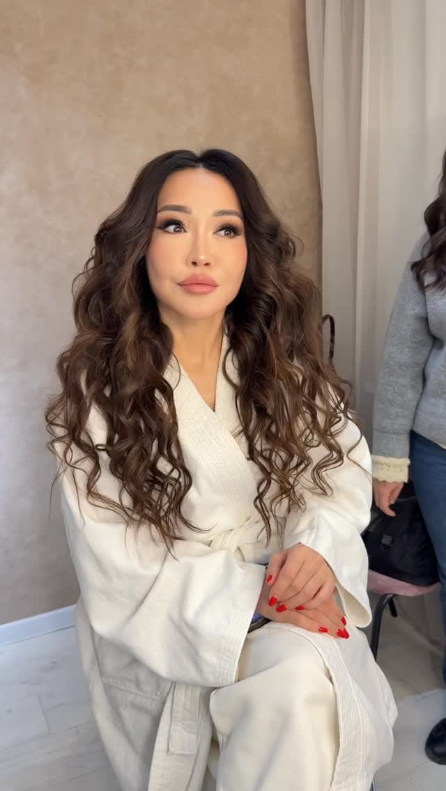 Post 3 by Макияж /Локоны / Бачата / Костанай on Instagram (video)