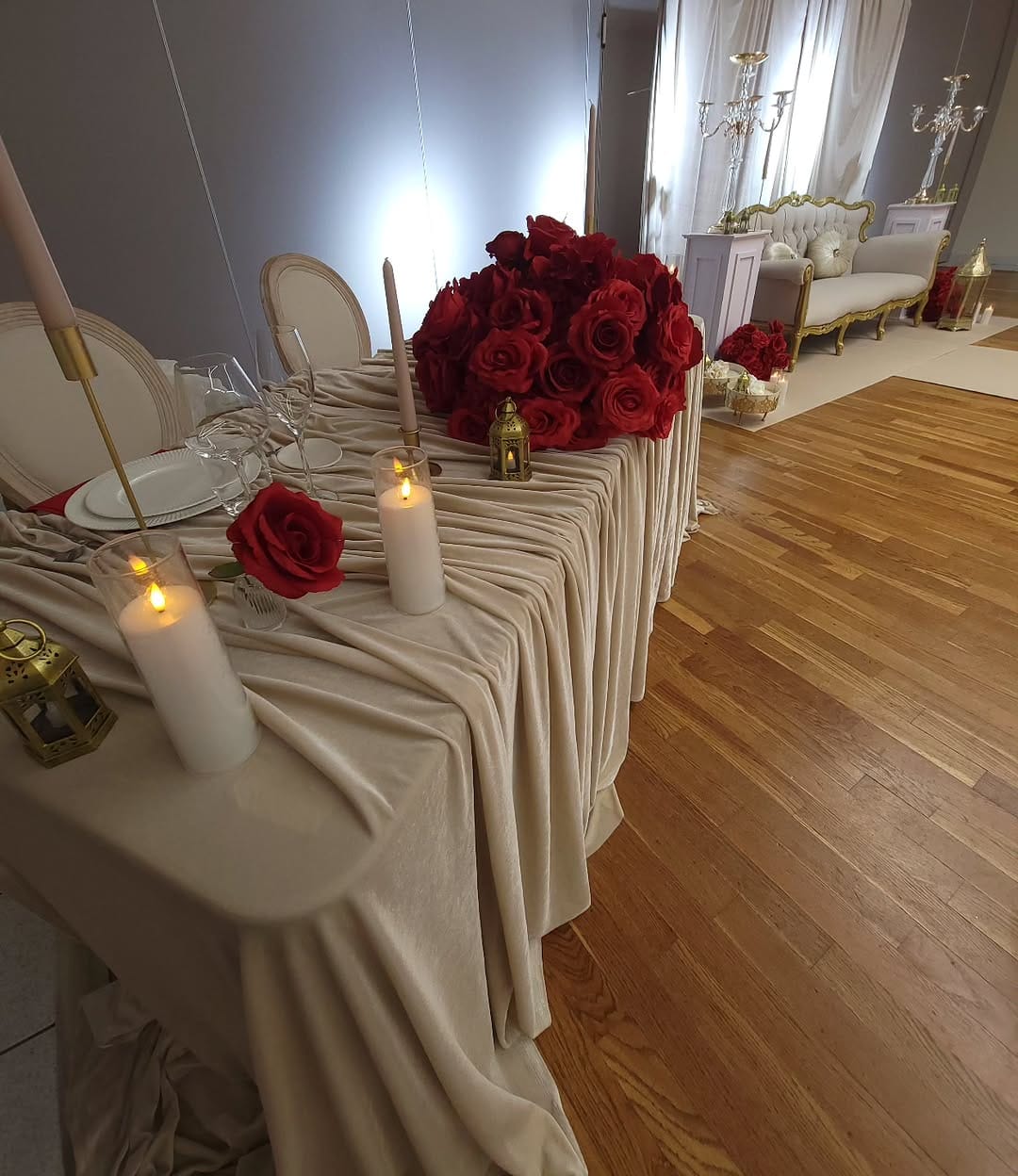 Post 4 by Royal Wedding Déco Lyon on Instagram (image)