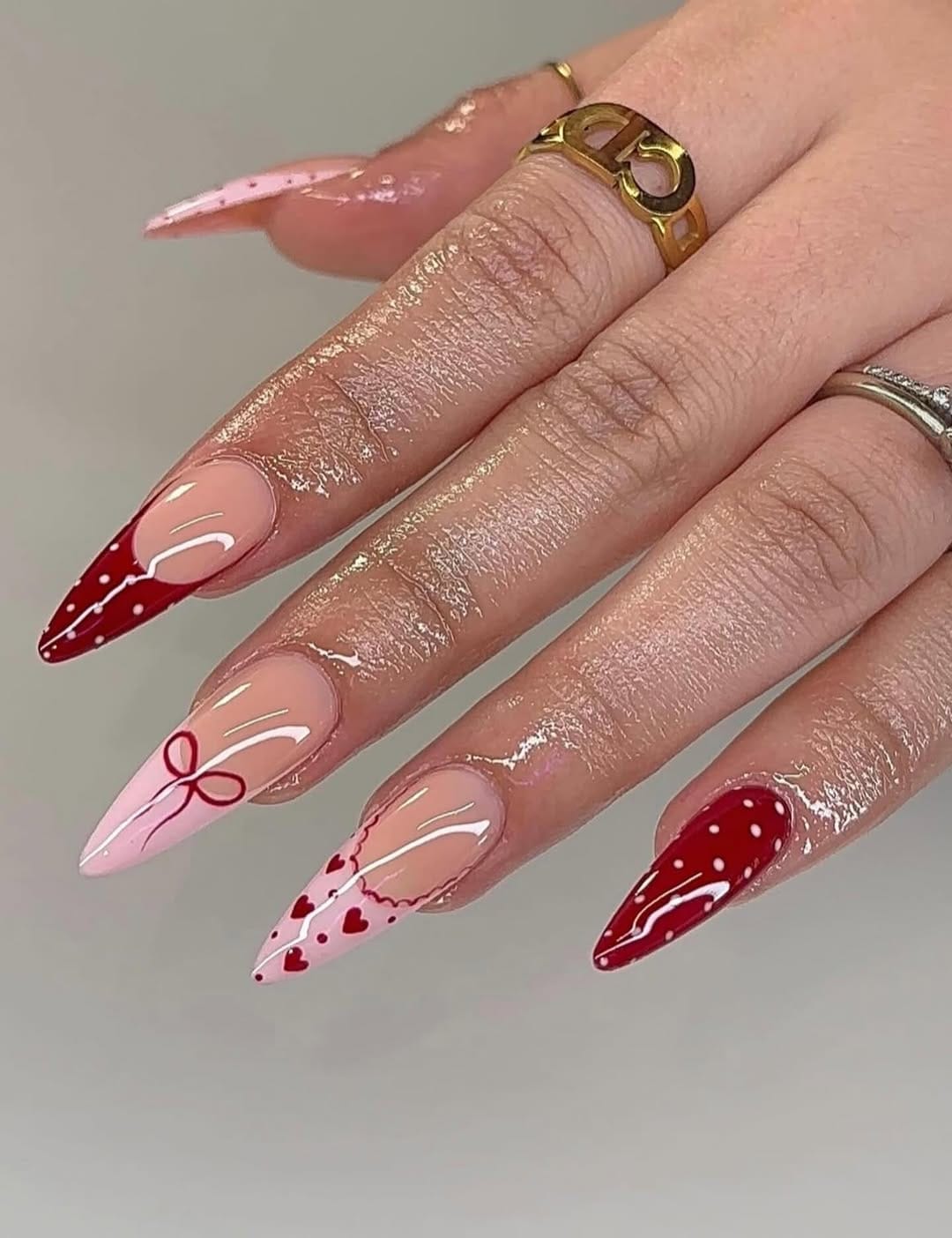 Post 2 by Nails2u on Instagram (image)