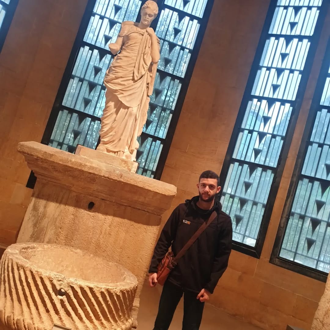 Post 6 by Abass Lakiss on Instagram (carousel)