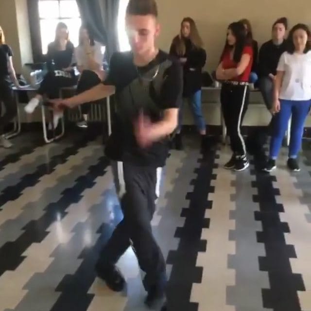 Post 8 by CUTTING⿻SH▲PES CANADA on Instagram (video)
