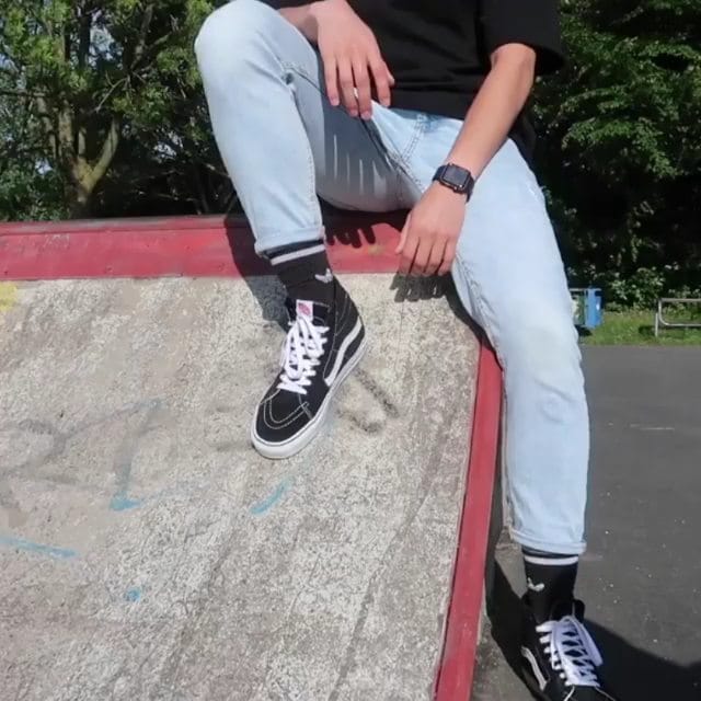 Post 1 by CUTTING⿻SH▲PES CANADA on Instagram (video)