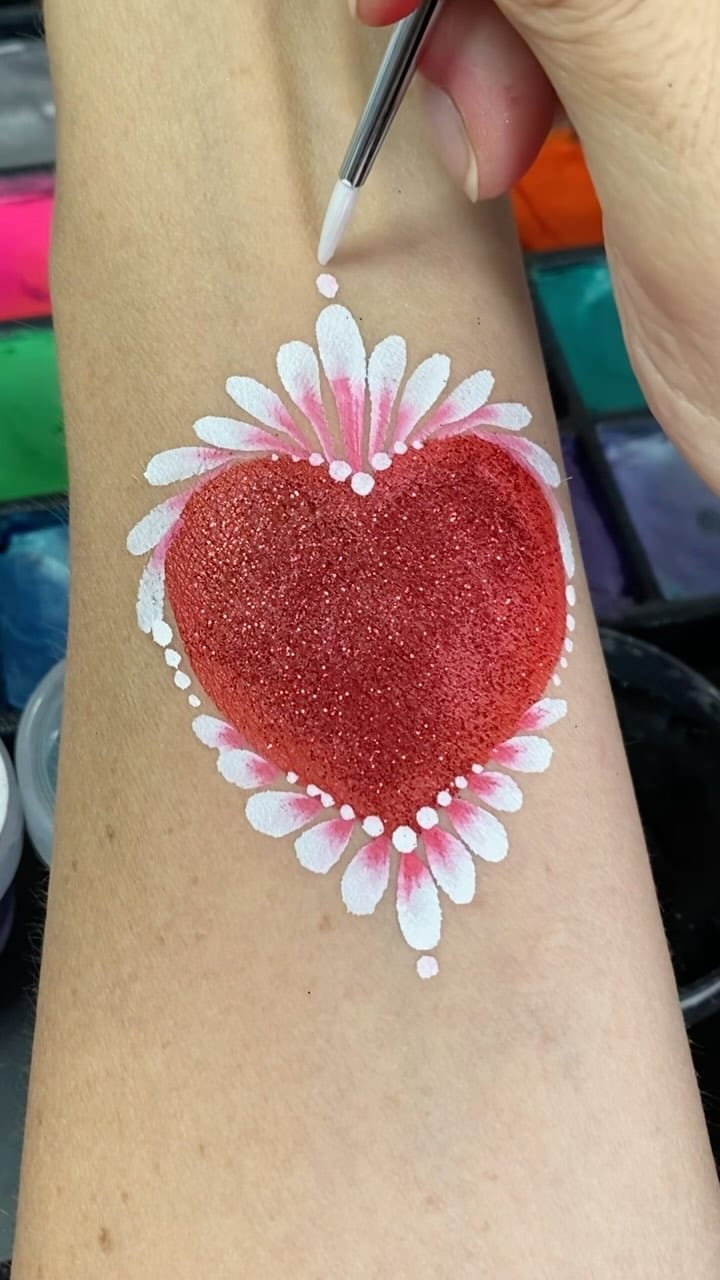Post 10 by Nadine Davidson on Instagram (video)