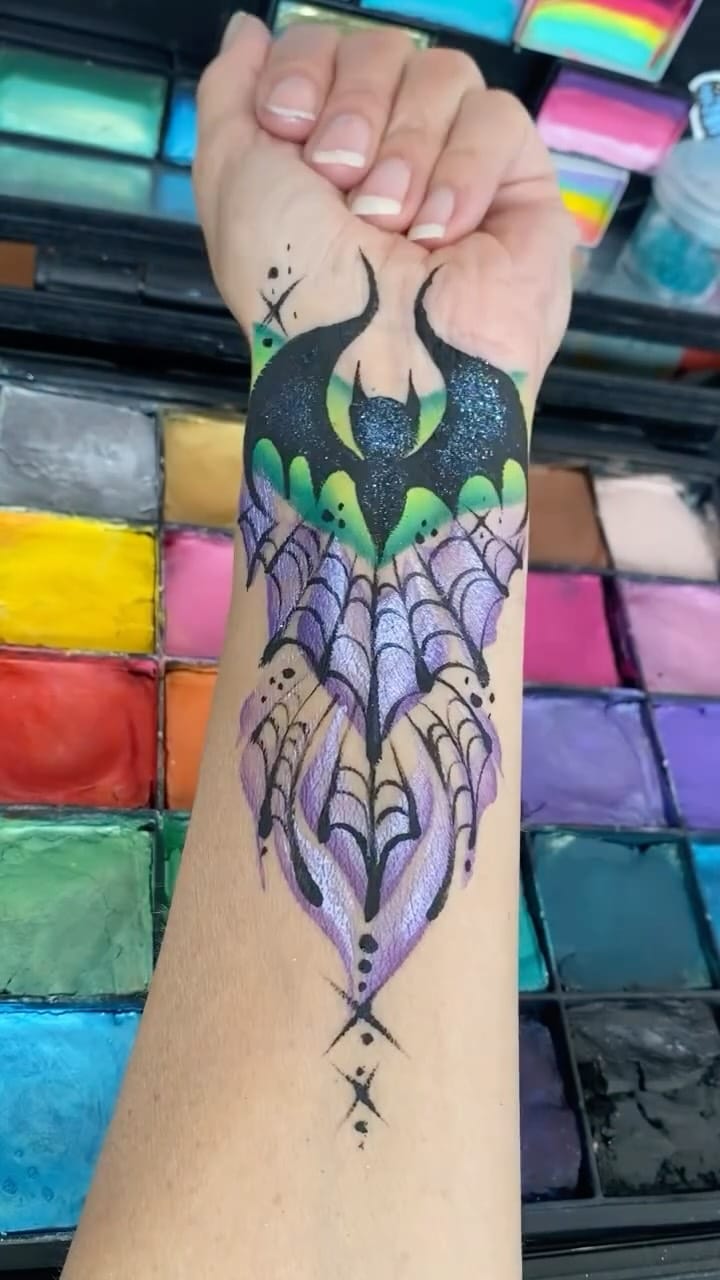 Post 1 by Nadine Davidson on Instagram (video)