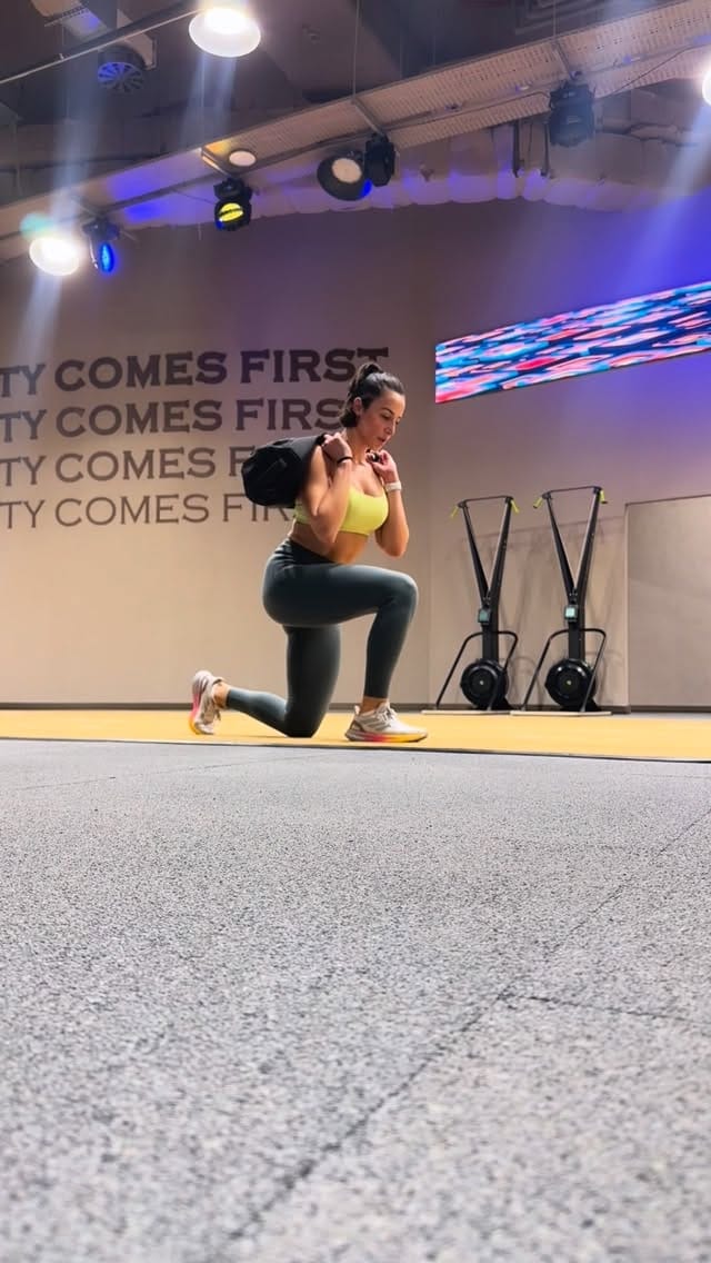 Post 3 by Vera Nur Aydınbaş on Instagram (video)