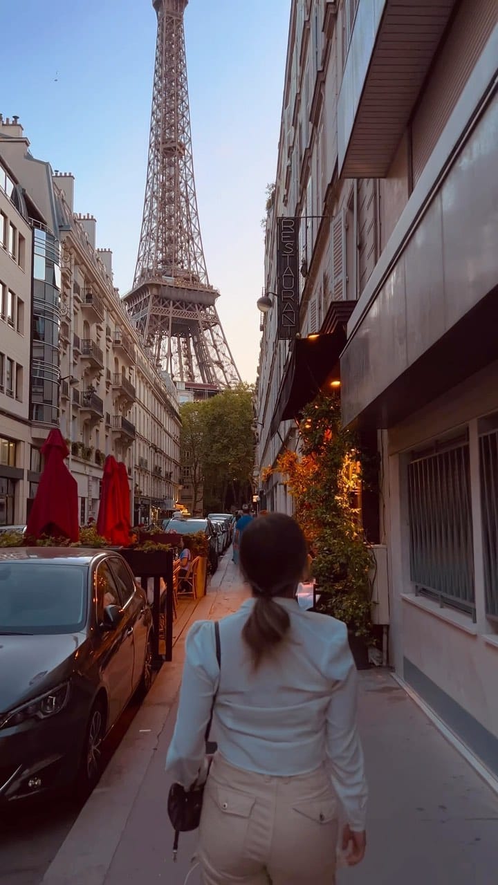 Post 10 by Caryme Rangel on Instagram (video)