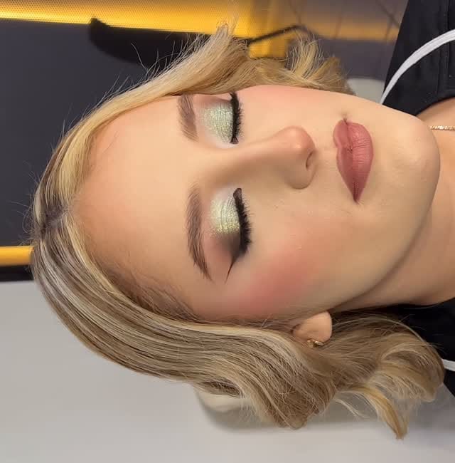 Post 2 by Cynthia rojas on Instagram (video)