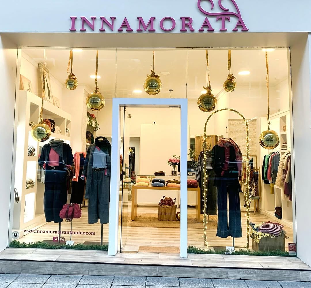 Post 4 by Innamorata Santander on Instagram (image)