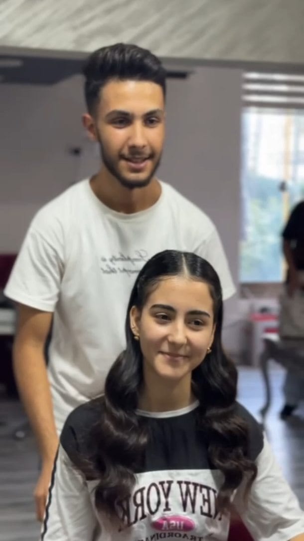 Post 1 by Hiba_Makeup1 on Instagram (video)