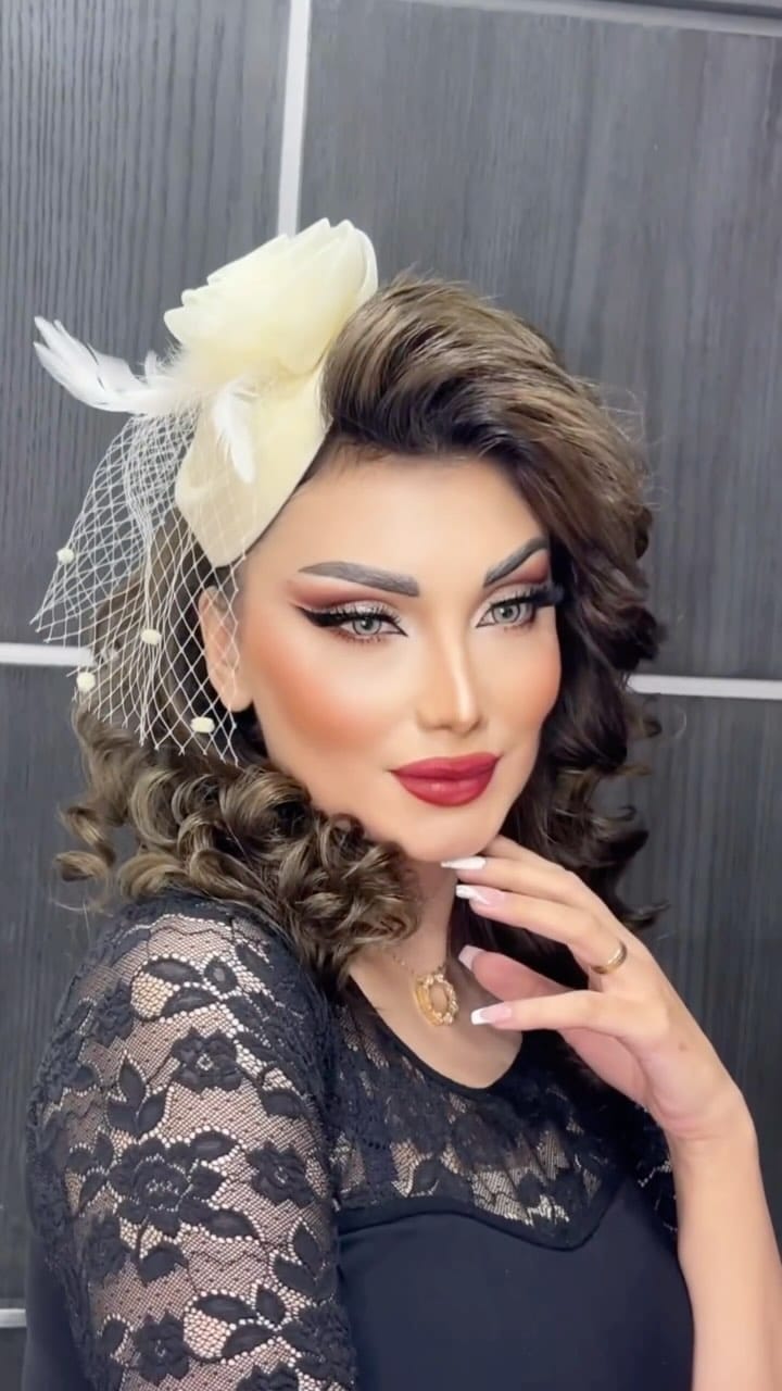 Post 6 by Hiba_Makeup1 on Instagram (video)