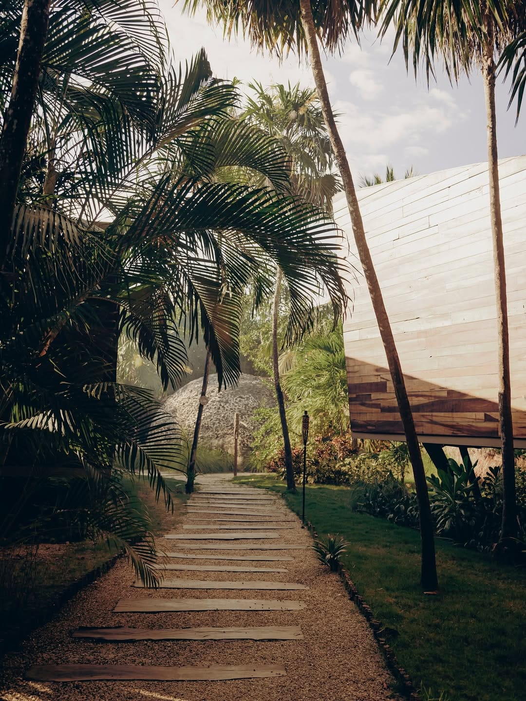 Post 6 by Yäan Healing Sanctuary on Instagram (image)