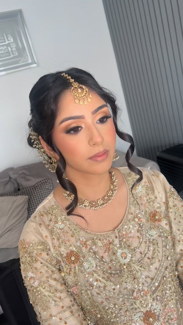 Post 7 by Rehana Hussain on Instagram (video)
