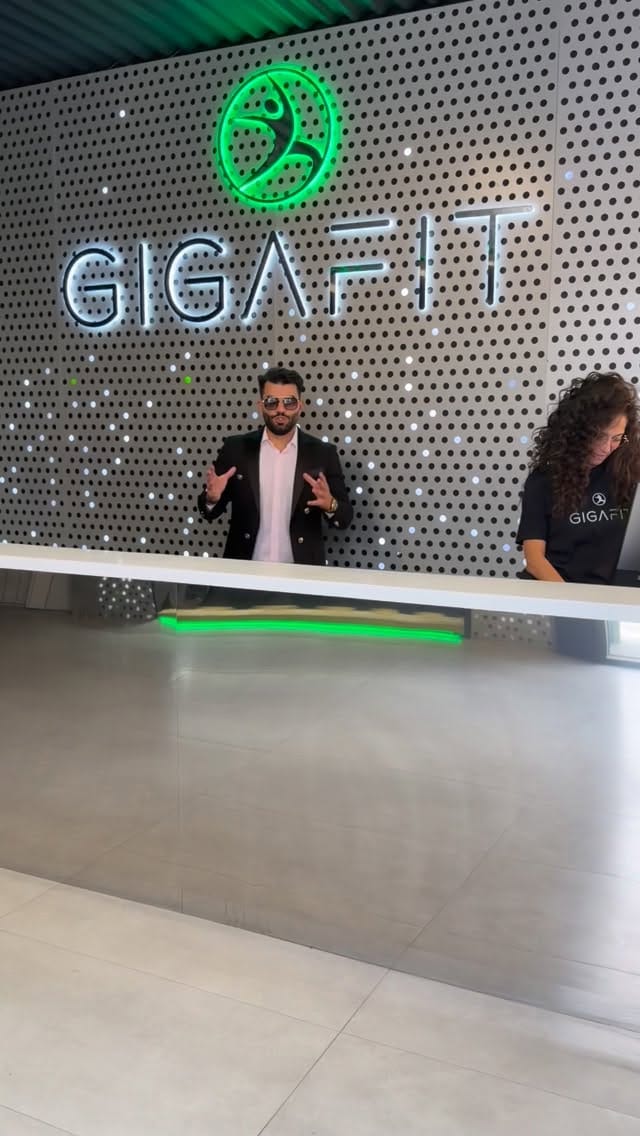 Post 1 by Mountassir Bouhadba on Instagram (video)