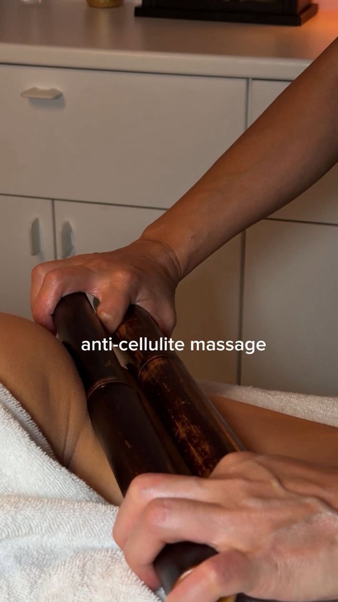 Post 3 by BEAUTY SALON DUBAI • NAILS • LASH • BROWS • HAIR • SLIM MASSAGE on Instagram (video)