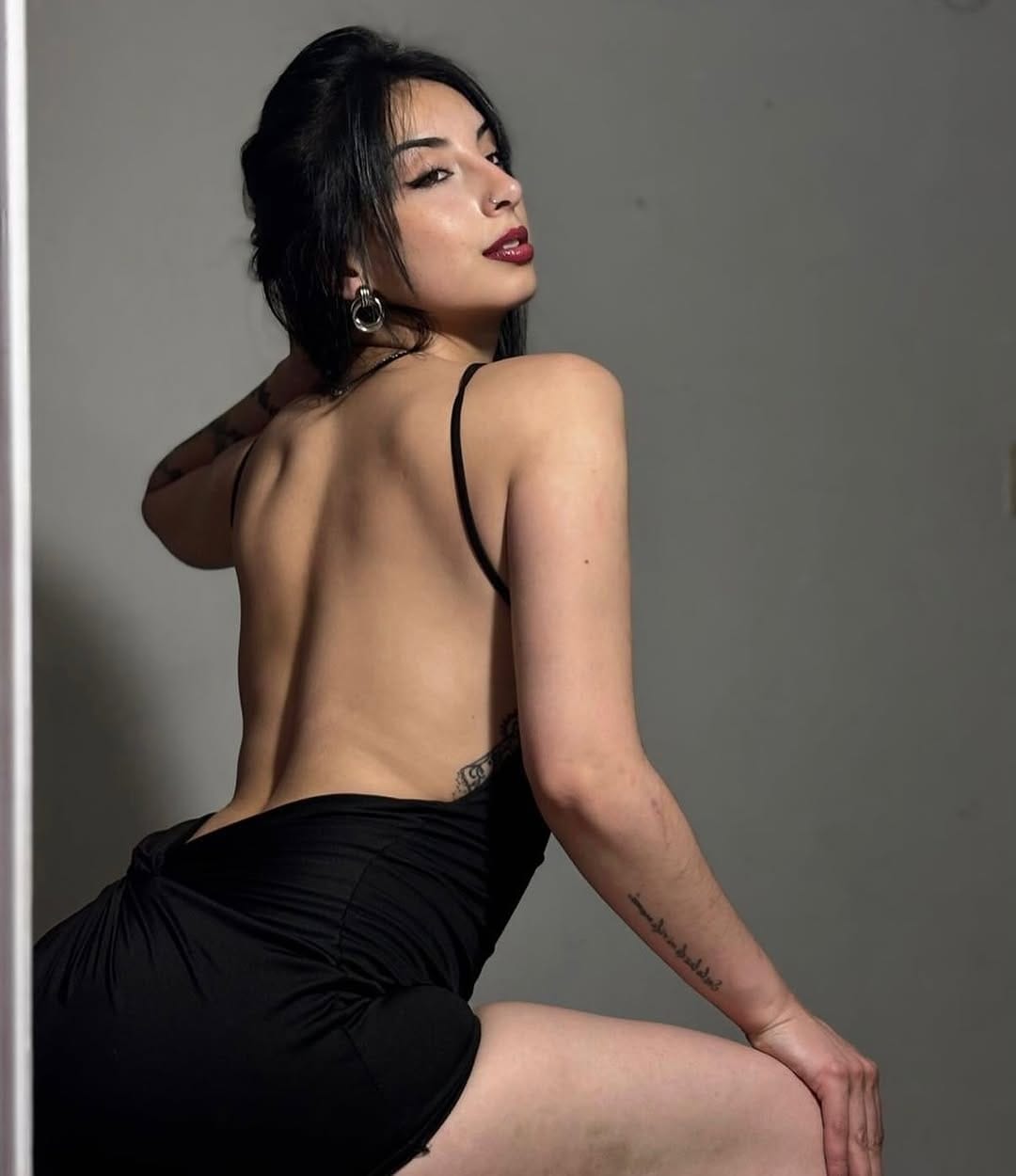 Post 2 by Luna Maciel on Instagram (image)