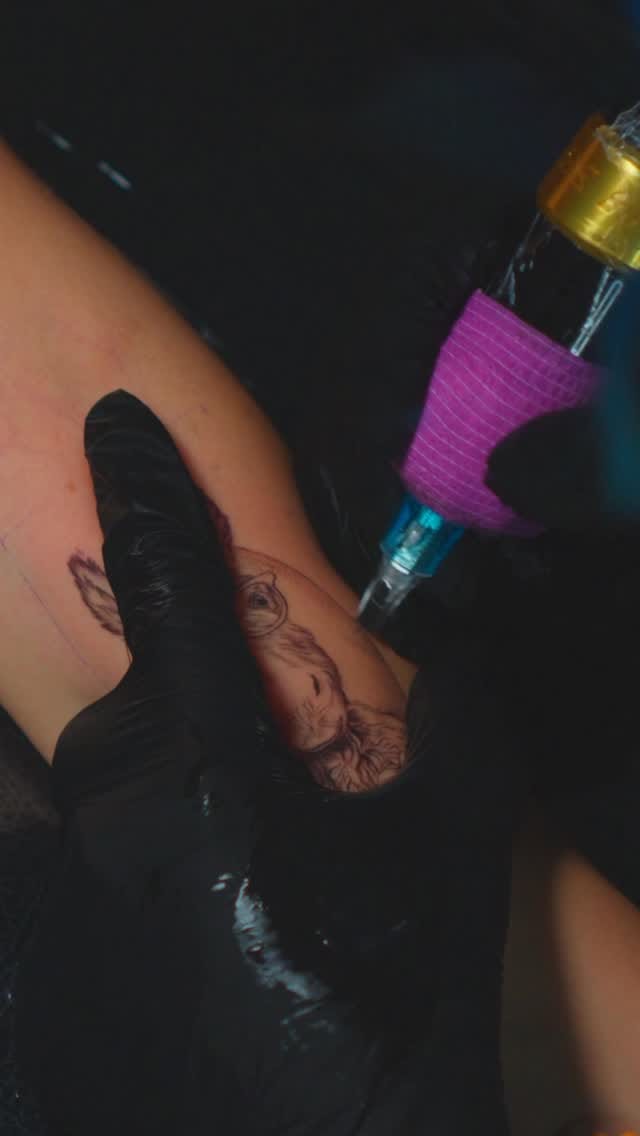 Post 4 by Tatuaje | Conceptual | Microrealismo | Linea fina on Instagram (video)